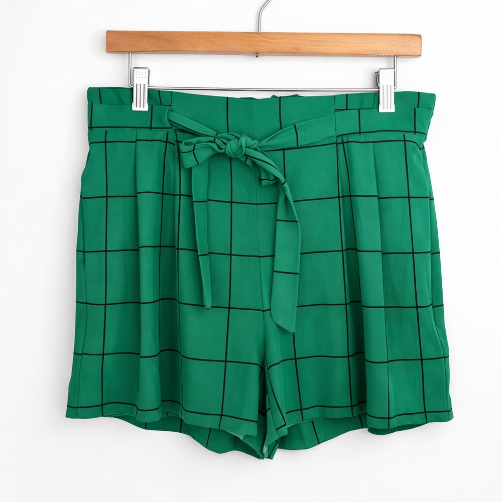 Worthington Green Plaid High Waist Shorts